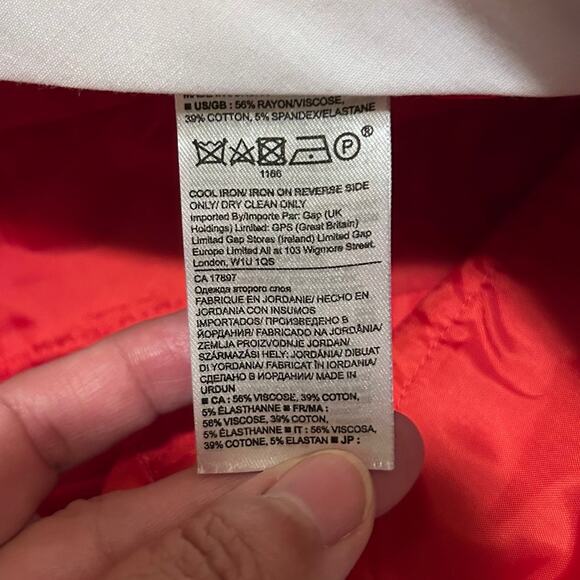 Banana Republic Sloan Red Women's Mid Rise Pants Size 4 Reg, NWOT - Picture 4 of 4